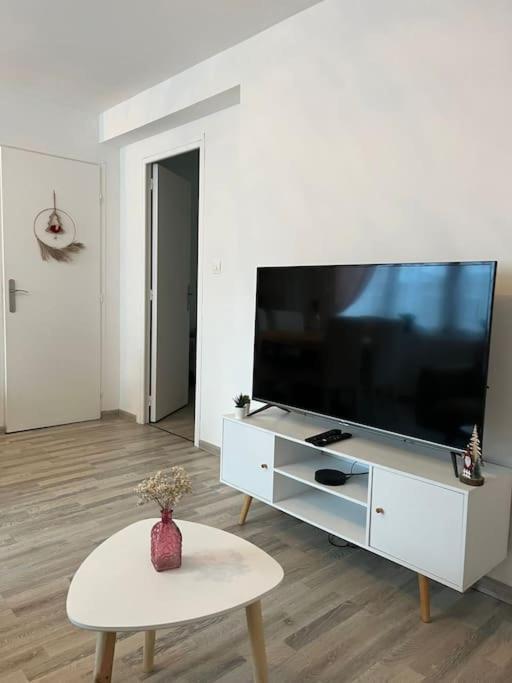 Gite La Perle Rose 50 M² Orchies Exterior foto