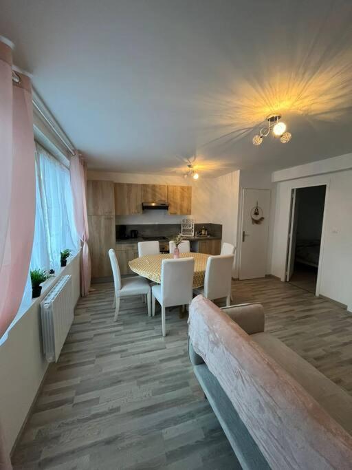 Gite La Perle Rose 50 M² Orchies Exterior foto
